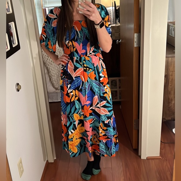 NWT Nordstrom Robbie Bee Floral Smocked Maxi Dress Small Multi Black - Picture 4 of 4